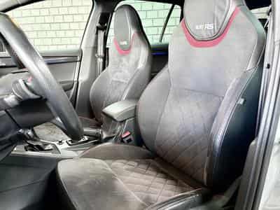 Skoda Octavia III COMBI RS 2.0 TSI 245 CV *CANTON* *ATTELAGE* SIEGES ELEC (2020) - Foto 7