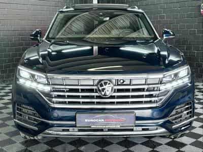 VW Touareg 3.0 TSi V6 PHEV 4MOTION Elegance 381 CV  * Attelage * (2022) - Foto 3