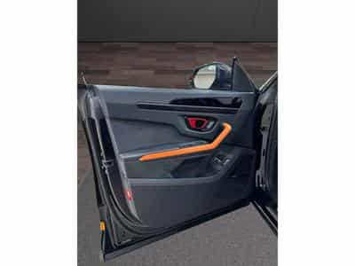 Lamborghini Urus URUS SE/NEW 2026/ STOCK AVAILABLE DIRECTLY (2026) - Photo 7