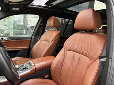 BMW X5M 50 7-SITZE /PANO/ AHK/LUFT/22/Harman-Kardon/360°/VOLL (2019) - Photo 12