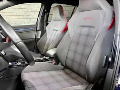 VW Golf GTI 2.0 TSI 245CV DSG7*HARMAN* TÊTE HAUTE* ACC* (2023) - Photo 7