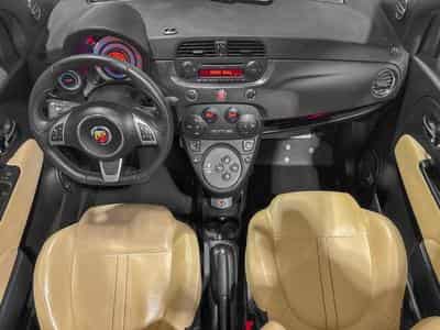 Abarth 695 EDIZIONE MASERATI/ *017of499* (2013) - Photo 8