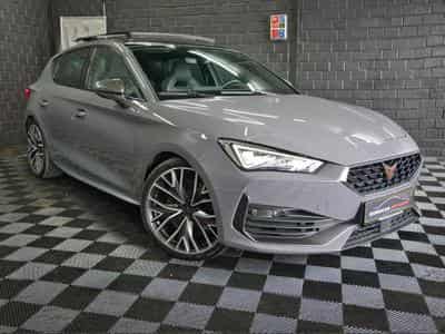 Cupra Leon 2.0 TSI 300CV *PANO* *BEATS* CAM* *19"* (2024) - Photo 3