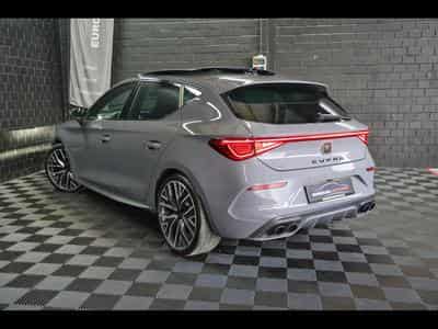 Cupra Leon 2.0 TSI 300CV *PANO* *BEATS* CAM* *19"* (2024) - Photo 4