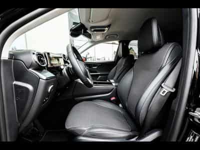 Mercedes GLC 300 DE 4MATIC AVANTGARDE (2024) - Photo 12