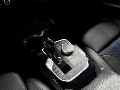 BMW 118 SERIE 1 118I M-SPORT AUTO 140 CV **ATTELAGE** (2019) - Photo 15