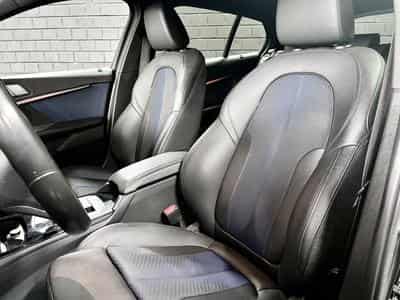 BMW 118 SERIE 1 118I M-SPORT AUTO 140 CV **ATTELAGE** (2019) - Photo 7