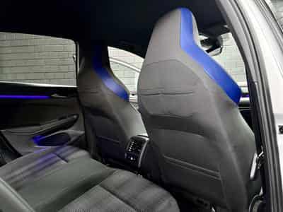 VW Golf GTE 1.4 TSI eHYBRID 245CV DSG6 *MATRIX**ATTELAGE**ACC** (2022) - Photo 13