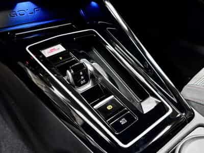 VW Golf GTI 2.0 TSI 245CV DSG7 *ACC* CAMERA* (2023) - Photo 11