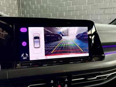 VW Golf GTI 2.0 TSI 245CV DSG7 *CAMERA* (2023) - Photo 15