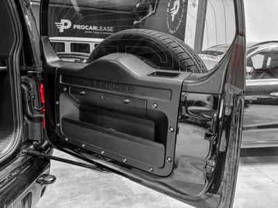 Land-Rover Defender DEFENDER 110 D250X-DYNAMIC SE AWD MY25 (2025) - Photo 13