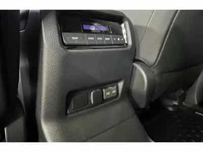 Toyota Land Cruiser HYBRID 2.4 (2026) - Photo 9