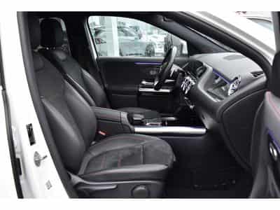 Mercedes GLA 200 CDI AMG Line 8G-Tronic GPS LANE SIDE CAM KEYLESS 1° MAIN (2021) - Photo 7