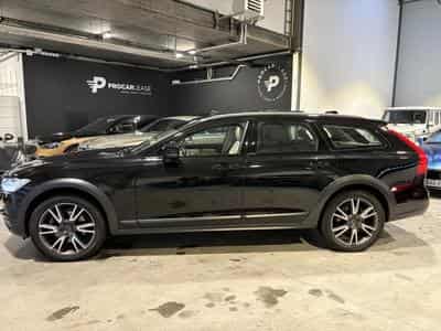 Volvo V90 Pro AWD/PANO/19/360/HUP.D/VOLL (2020) - Photo 4