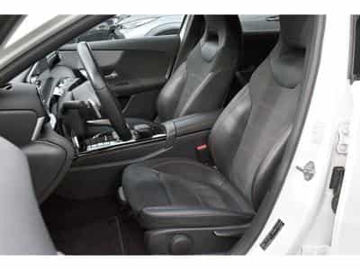 Mercedes A 200 AMG Line 7G-Tronic NIGHT CAM ALU19 1° MAIN (2020) - Photo 6