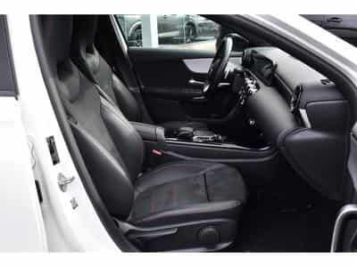 Mercedes A 200 AMG Line 7G-Tronic NIGHT CAM ALU19 1° MAIN (2020) - Photo 7