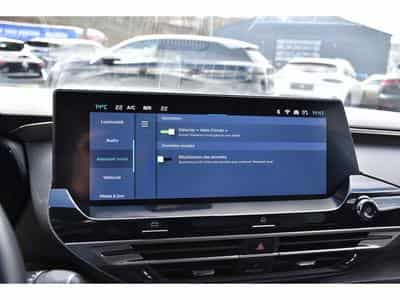 Citroën C5 X 1.2 PureTech PLUS EAT8 CUIR ACC HUD LANE 1° MAIN (2024) - Photo 11