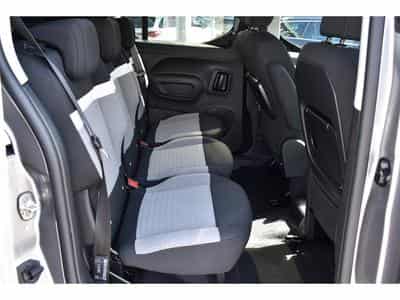 Citroën Berlingo 1.5 BlueHDI 130 EAT8 5 Pl. REGUL SMARTPHONE LED NEUF (2026) - Photo 8