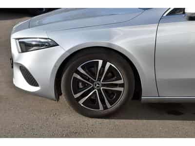 Mercedes A 180 CDI Progressive 8G-DCT CUIR GPS LANE PARK CAM 1° MAIN (2024) - Photo 5