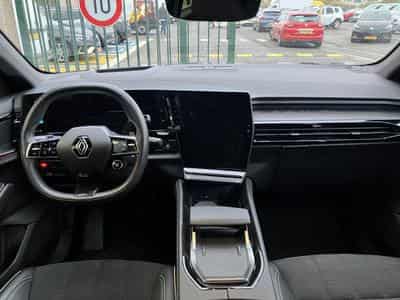 Renault Austral Iconic E-tech full hybrid 200 (2024) - Photo 8
