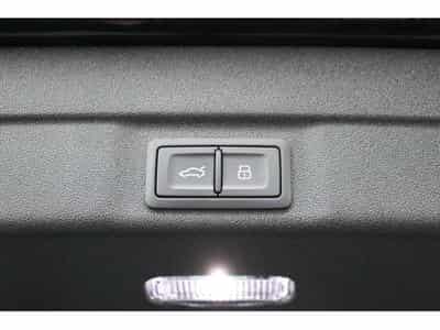 Audi A5 Audi A5 Avant TFSI  S tronic 7 S Line/19”/ (2025) - Photo 15