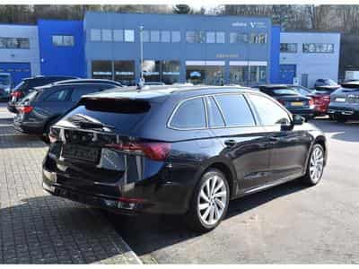 Skoda Octavia Combi 2.0 TDI Style DSG MEMO CANTON SIDE CAM ATT RMQ (2020) - Photo 4