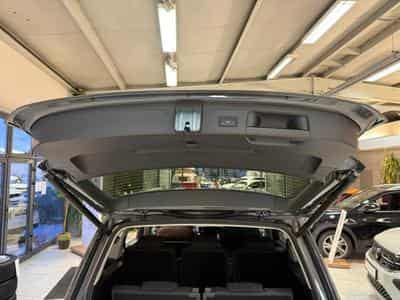 VW Touran Comfortline 1.5 TSI DSG7 110kW-150CV - 7 Places, Leds, Camér (2024) - Foto 9