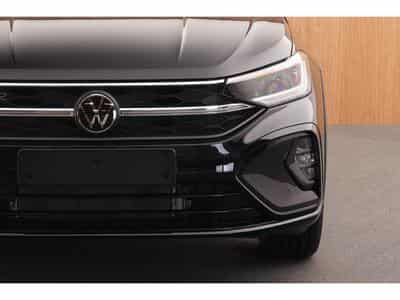 VW Taigo R-line 1.5 TSI 110KW-150CV DSG7 - Jantes 18" - Attelage - (2026) - Foto 11