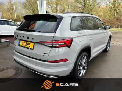 Skoda Kodiaq 2.0 Tsi SportLine 4Motion DSG (2023) - Foto 4
