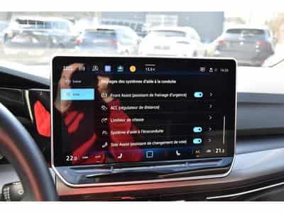 VW Golf Variant 1.5 TSI Style PANO ACC TRAVEL SIDE SG CHFF CAM 1° MA (2024) - Photo 14