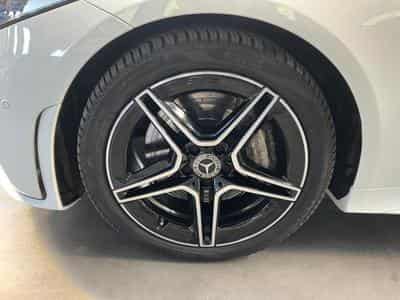 Mercedes CLS 300 Coupé AMG-Line (2019) - Photo 8