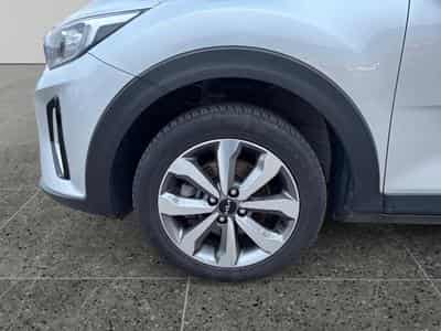 Kia Stonic Pulse 1.0T ISG (2024) - Foto 9