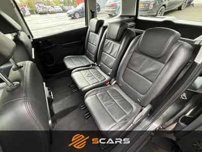 Seat Alhambra 2.0 Tdi DSG 140cv (2011) - Foto 10