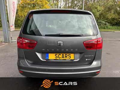 Seat Alhambra 2.0 Tdi DSG 140cv (2011) - Foto 5