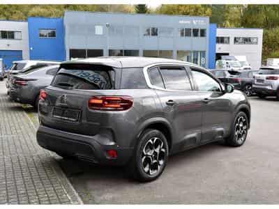 Citroën C5 Aircross 1.2 PureTech 130 Shine CUIR ACC SIDE GPS CAM 1° MAIN (2024) - Photo 4
