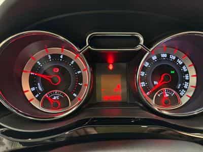 Opel Adam 1.0 Turbo Black Jack (2016) - Foto 14