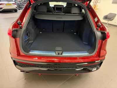 Audi Q5 Sportback TDI quattro 150kW 204ch S tronic (2025) - Photo 8