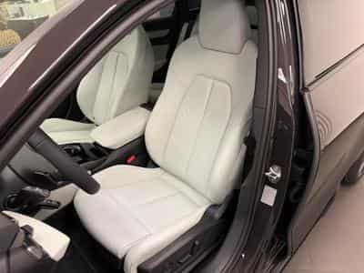 Audi A6 Avant e-hybrid quattro 367 CV / 270 KW S tronic (2025) - Photo 2