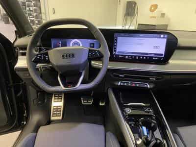 Audi Q3 Sportback e-hybrid 200kW / 272ch S tronic (2025) - Photo 5