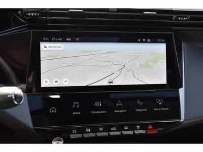 Peugeot 408 1.2 PureTech Allure EAT8 SG CHFF LANE CAM360 JA19 1° MAIN (2024) - Photo 10