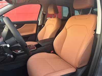 Baic X75 1.5 TURBO AUTO FULL OPTIONS (2026) - Foto 9