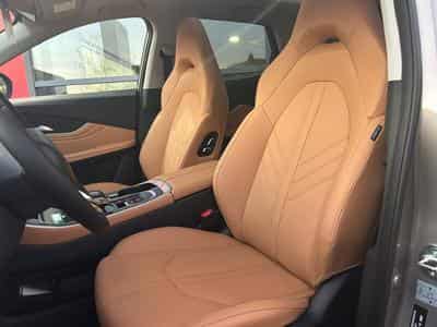 Forthing T5 EVO 1.5 TURBO AUTO FULL OPTIONS (2026) - Foto 11