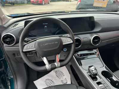 Forthing T5 EVO 1.5 HEV  1.5 FULL HYBRID (2026) - Photo 10