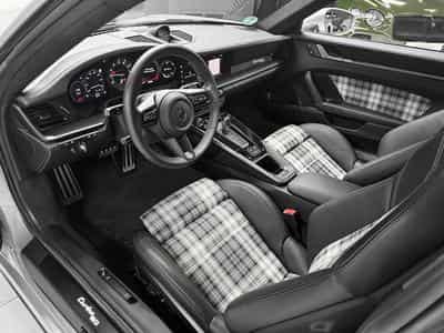 Porsche 911 TURBO 50 YEARS - FULL OPTIONS (2025) - Photo 10