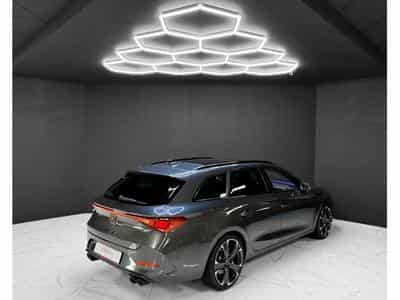 Cupra Leon 2.0 TSI Sportstourer VZ (2024) - Photo 5