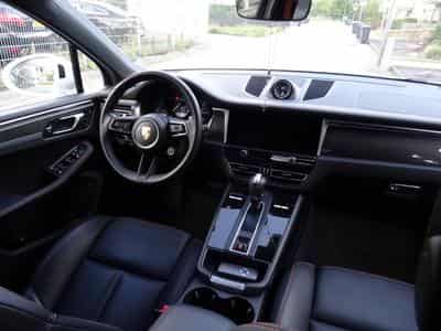 Porsche Macan GTS (2022) - Photo 9