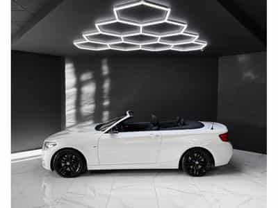 BMW M240 M240i xDrive Cabriolet (2019) - Photo 2