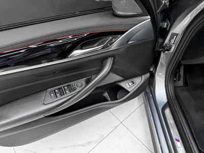 BMW M5 COMPETITION (2019) - Photo 13