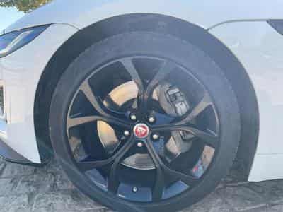 Jaguar F-Type F-Type Coupe P300 R-Dynamic (2020) - Photo 11