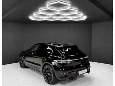 Porsche Macan III GTS (2021) - Photo 3